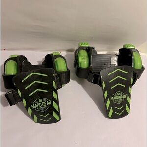 Madd Gear Rollers Light Up Heel Skates Glow Green Age 6+ Fits Most Shoes EUC